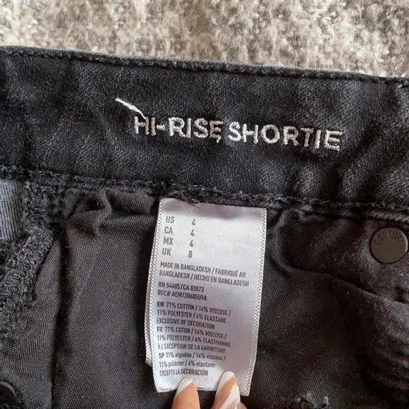 black denim short shorts - Picture 3 of 6